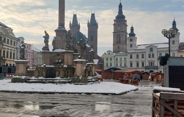 Vánoční trhy příprava (Foto: Tomáš Kulhánek)