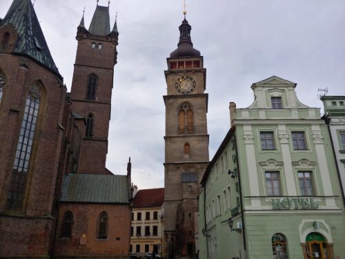 Víkend v Hradci se ponese v duchu slavností královny, burčáku a hudby