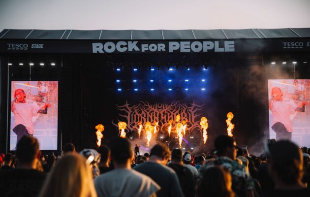OBRAZEM: Den druhý. Na Rock for People zahráli legendární Slipknoti